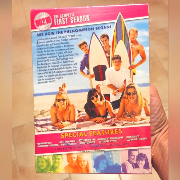 Beverly Hills 90210 The Complete First Season DVD Set - Picture 2 of 4